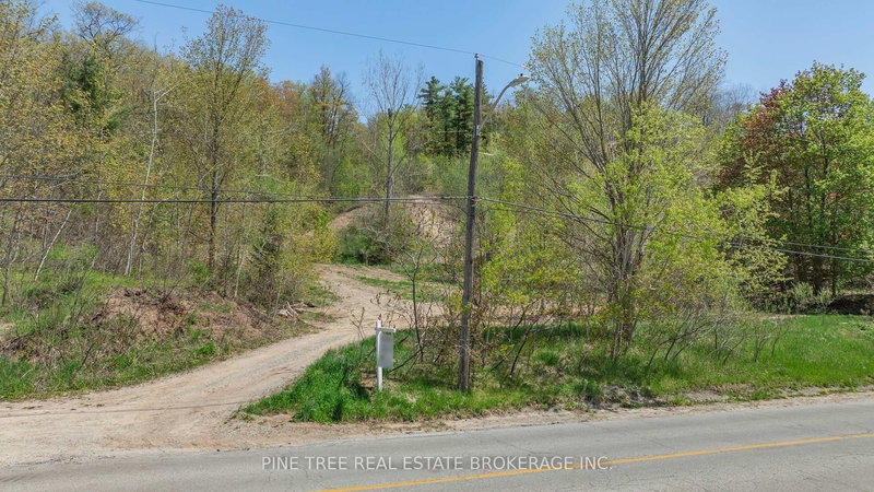 22 Main St N, Halton Hills, L7G 3G8 | Image 3