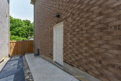20 Unwind Brampton,ON L6X 5J6 — Photo 4