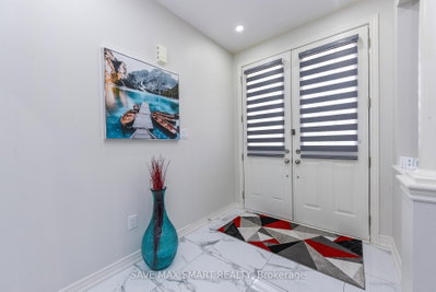 20 Unwind Brampton,ON L6X 5J6 — Photo 5