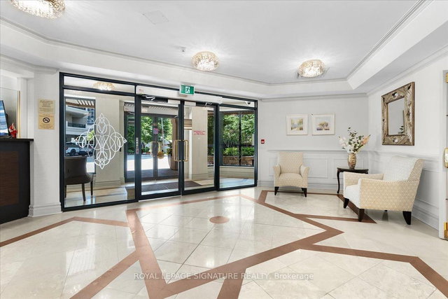 802 - 1 Lomond Drive