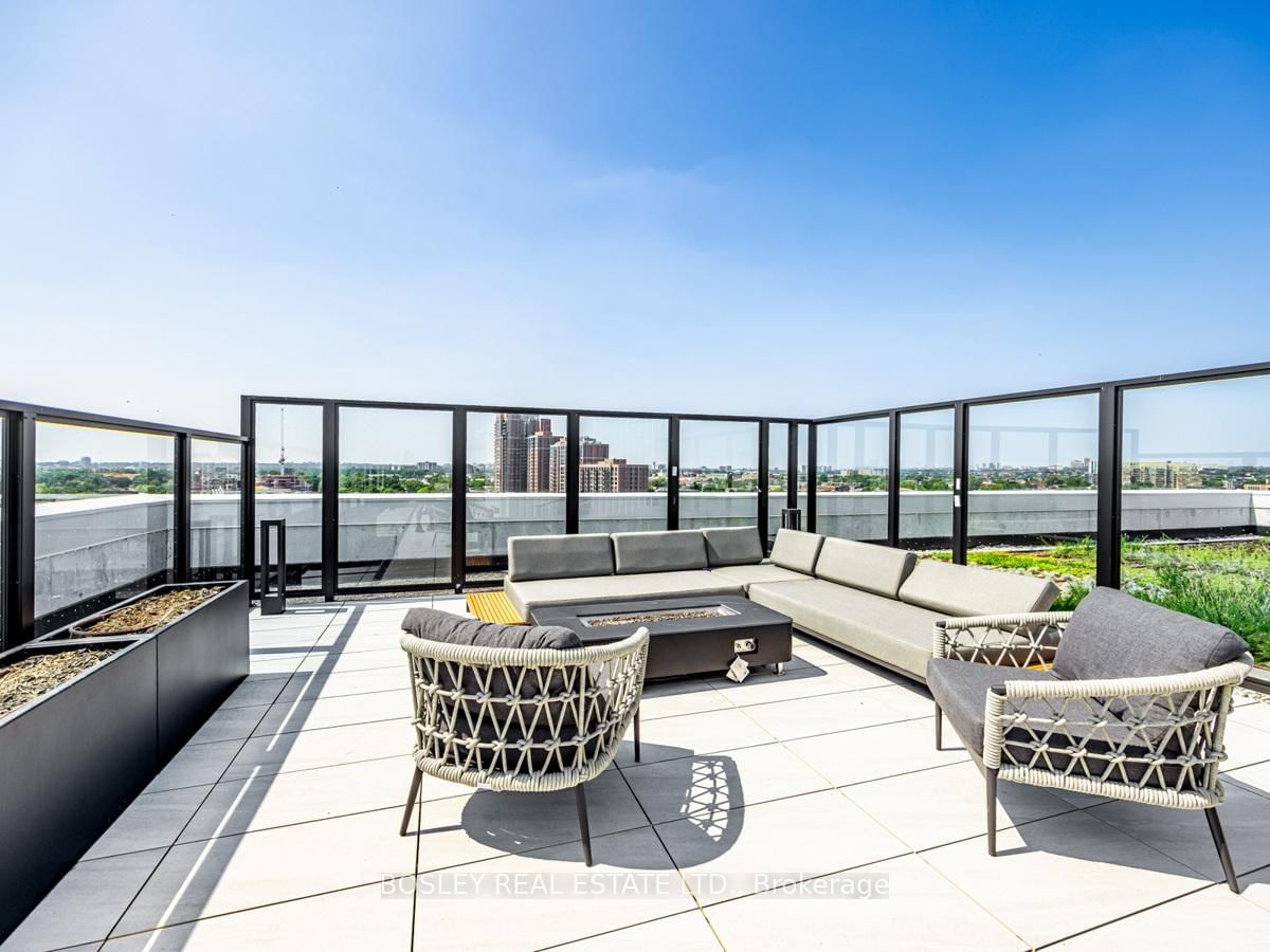 2720 Dundas Street W, Unit 406 - Photo 24