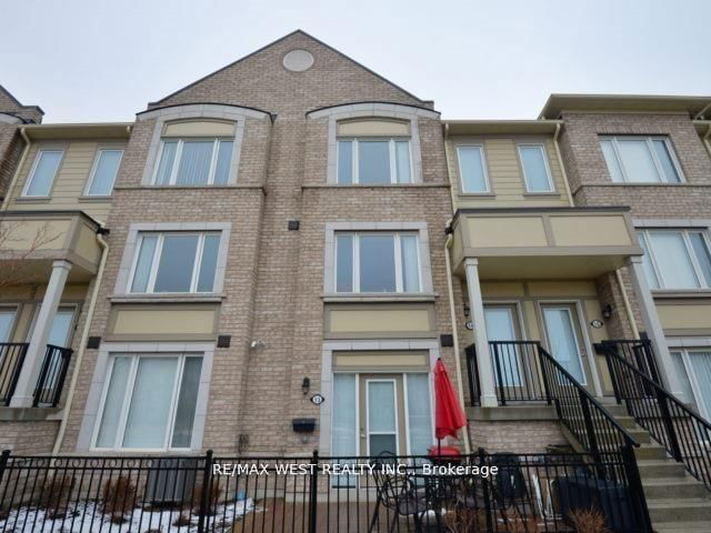 13 - 3115 Boxford Crescent