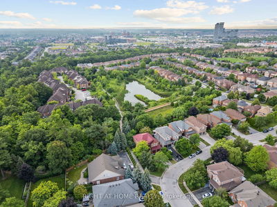 2322 Woodridge Way, Oakville - Wedgewood Creek image-0-3