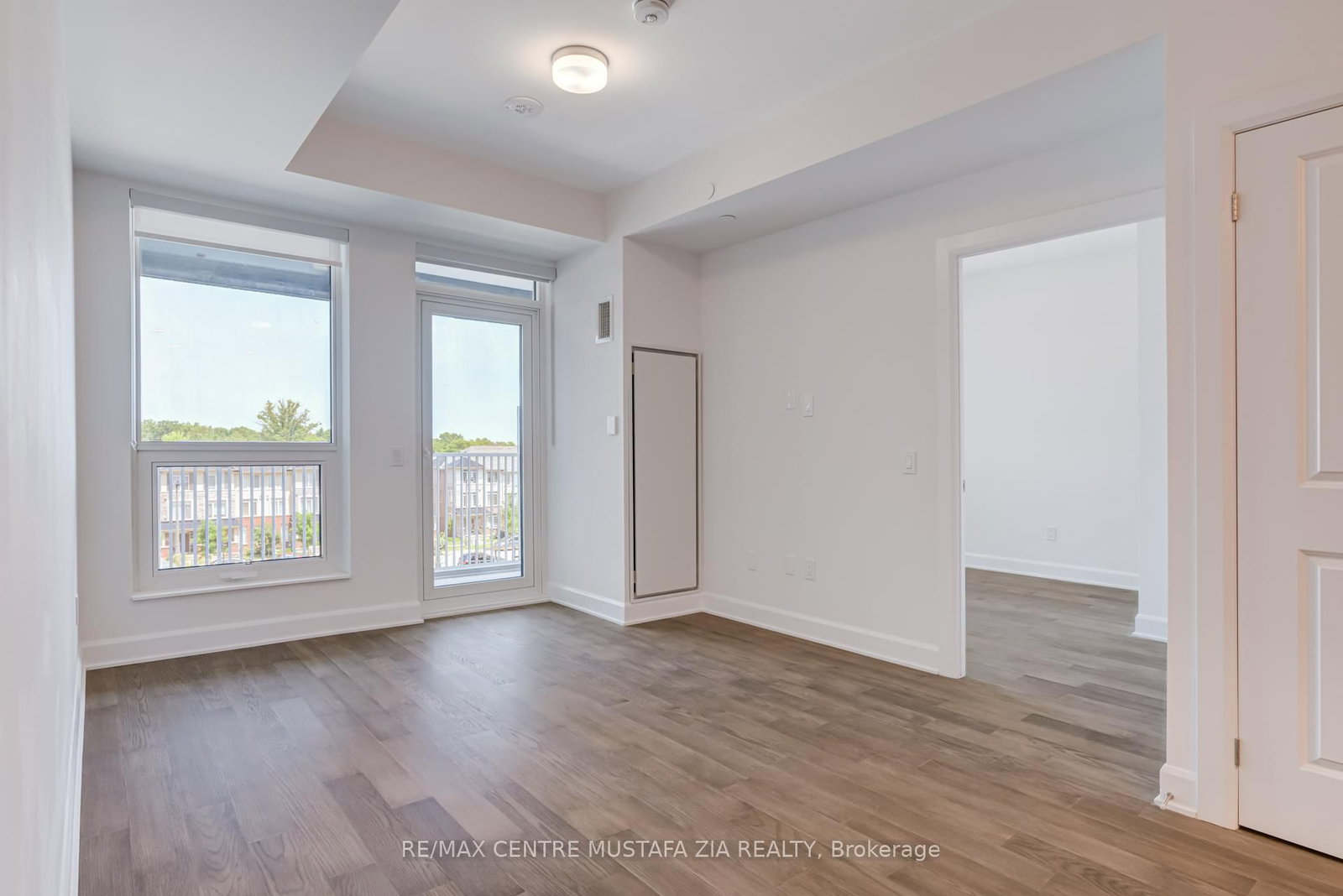 3240 William Coltson Avenue, Unit 402 - Photo 11