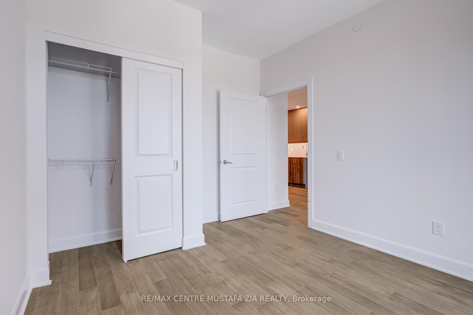 3240 William Coltson Avenue, Unit 402 - Photo 15