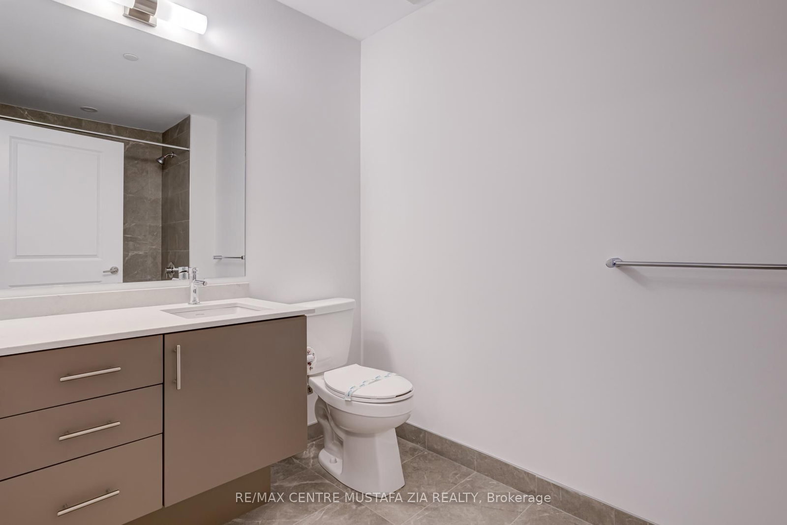 3240 William Coltson Avenue, Unit 402 - Photo 17