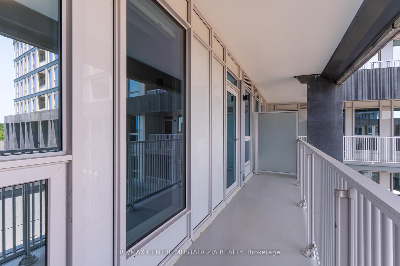 3240 William Coltson Avenue, Unit 402 - Photo 31