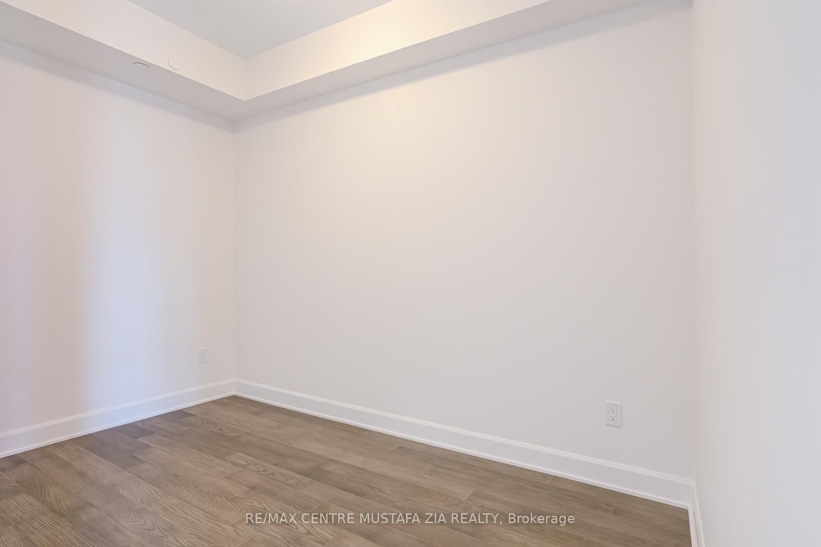 3240 William Coltson Avenue, Unit 402 - Photo 9