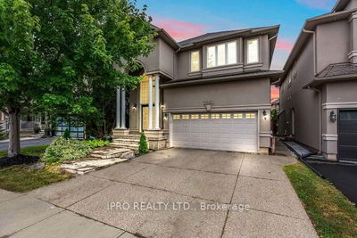 2350 Kwinter Rd, Oakville - Westmount image-0-1