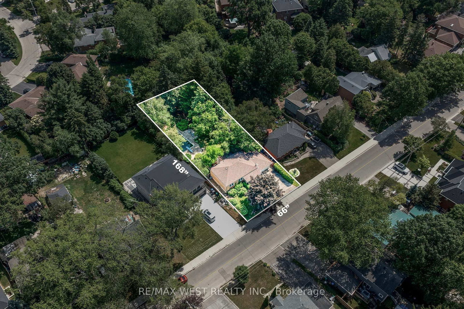 Detached House for sale at 1569 Kenmuir Avenue, Mississauga, Ontario, L5G 4B6 - Mineola - MLS: W12269134