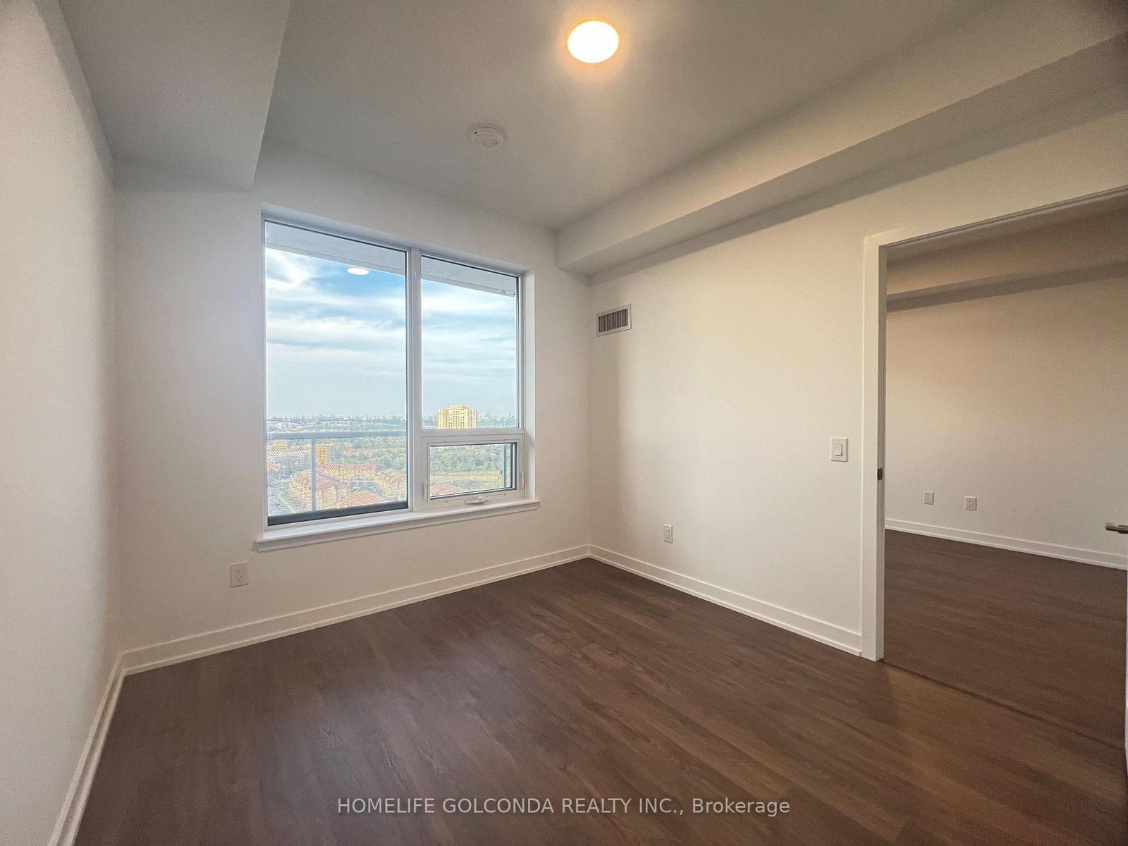 5105 Hurontario Street, Unit 1512 - Photo 8