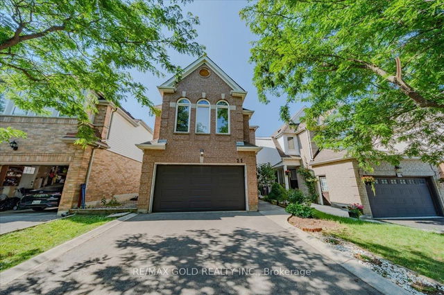 21 Townley Crescent