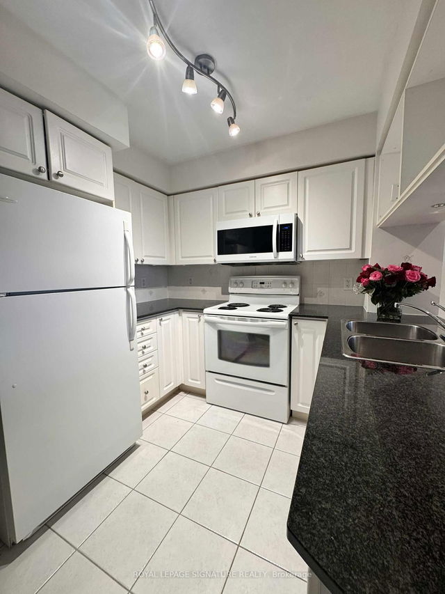 1707 - 4090 Living Arts Drive