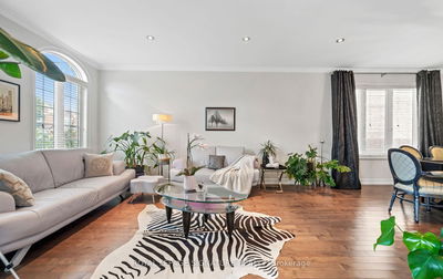 1004 McCutcheon Cres, Milton - Beaty image-0-4
