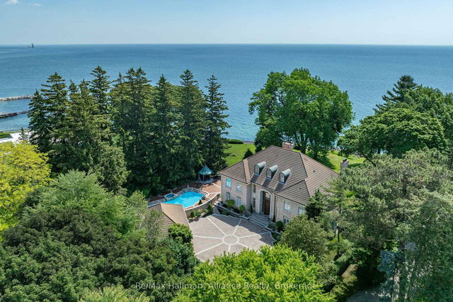 49 Cox Drive