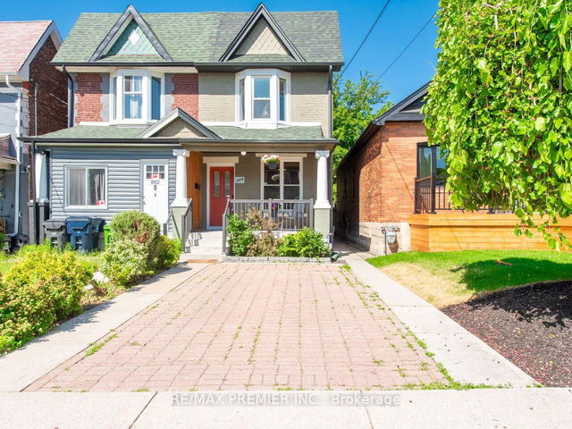 884 Runnymede Road