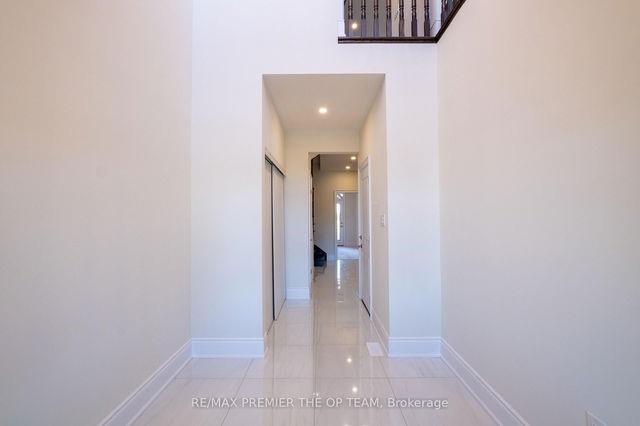 28 Foxsparrow Road