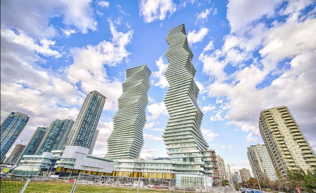 5806 - 3883 Quartz Road