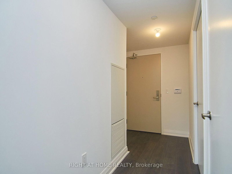 2207 - 30 gibbs Rd, Toronto, M9B 0E4 | Image 2