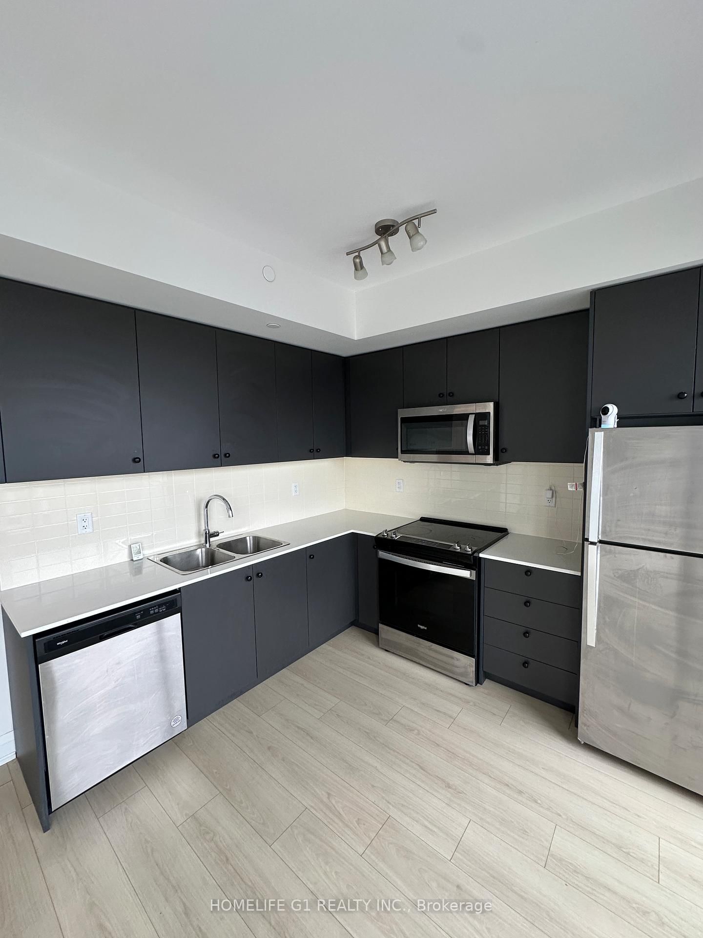 65 Attmar Drive, Unit 363 - Photo 11