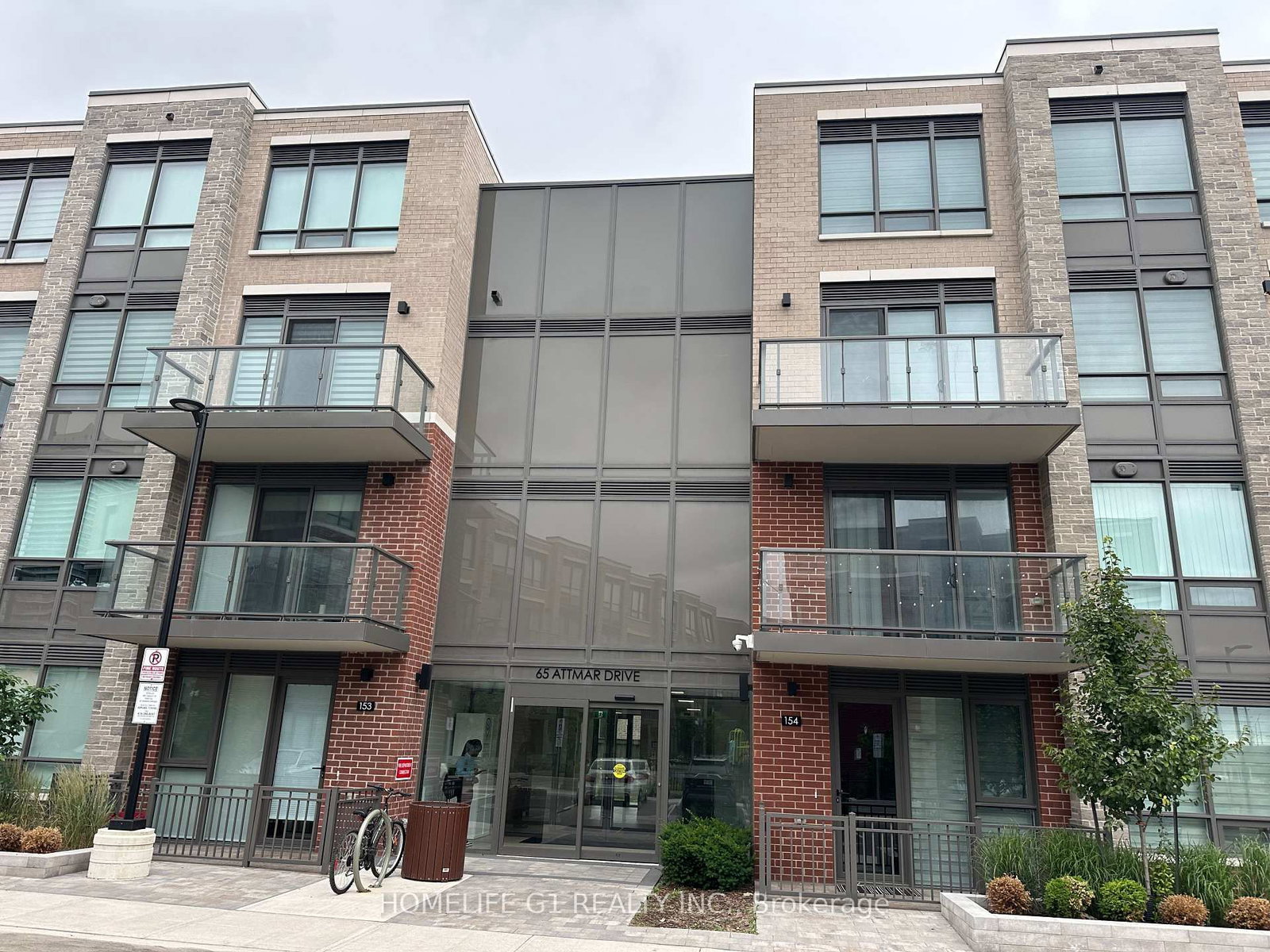 65 Attmar Drive, Unit 363 - Photo 2