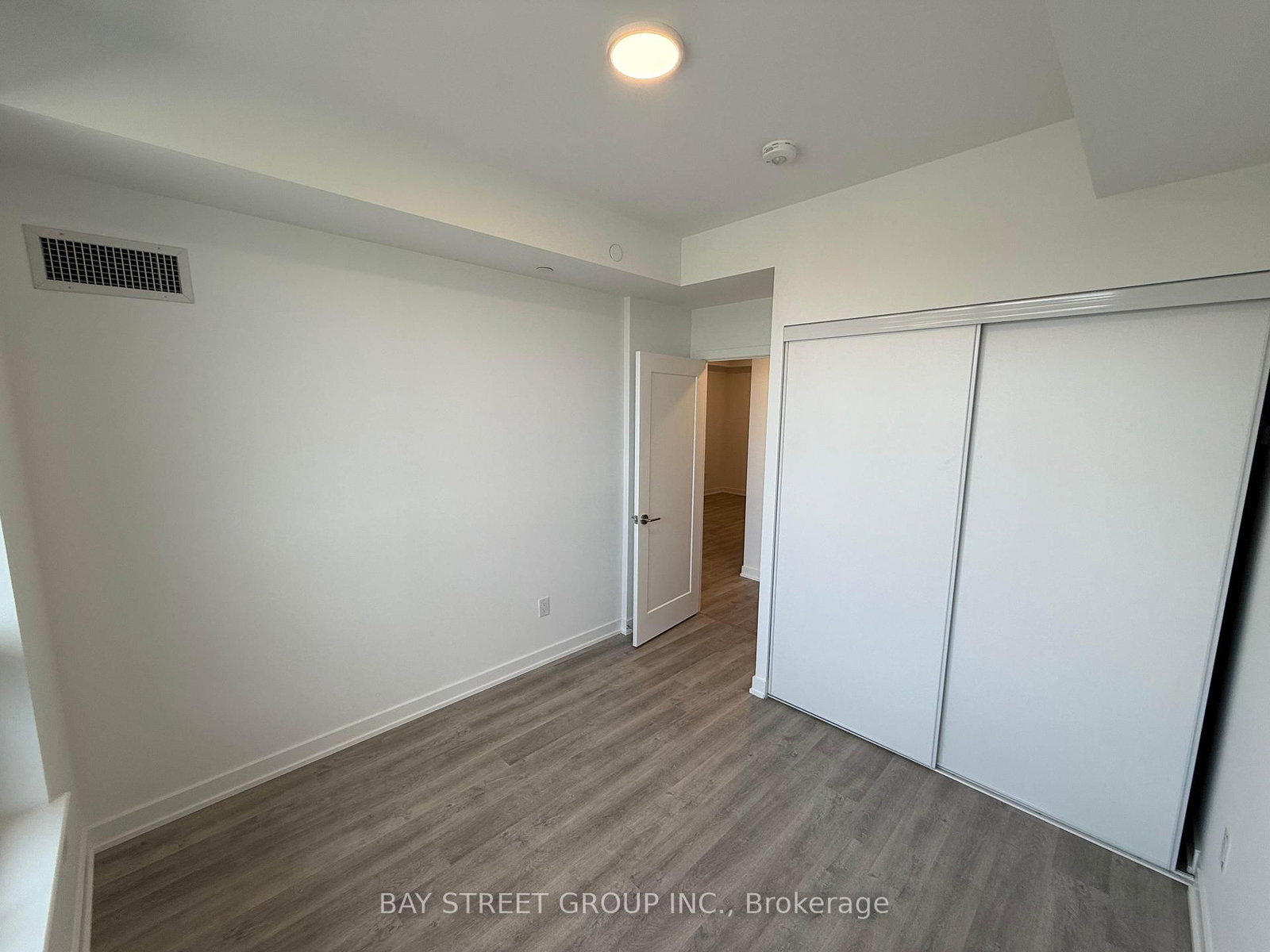 5105 Hurontario Street, Unit 1703 - Photo 11