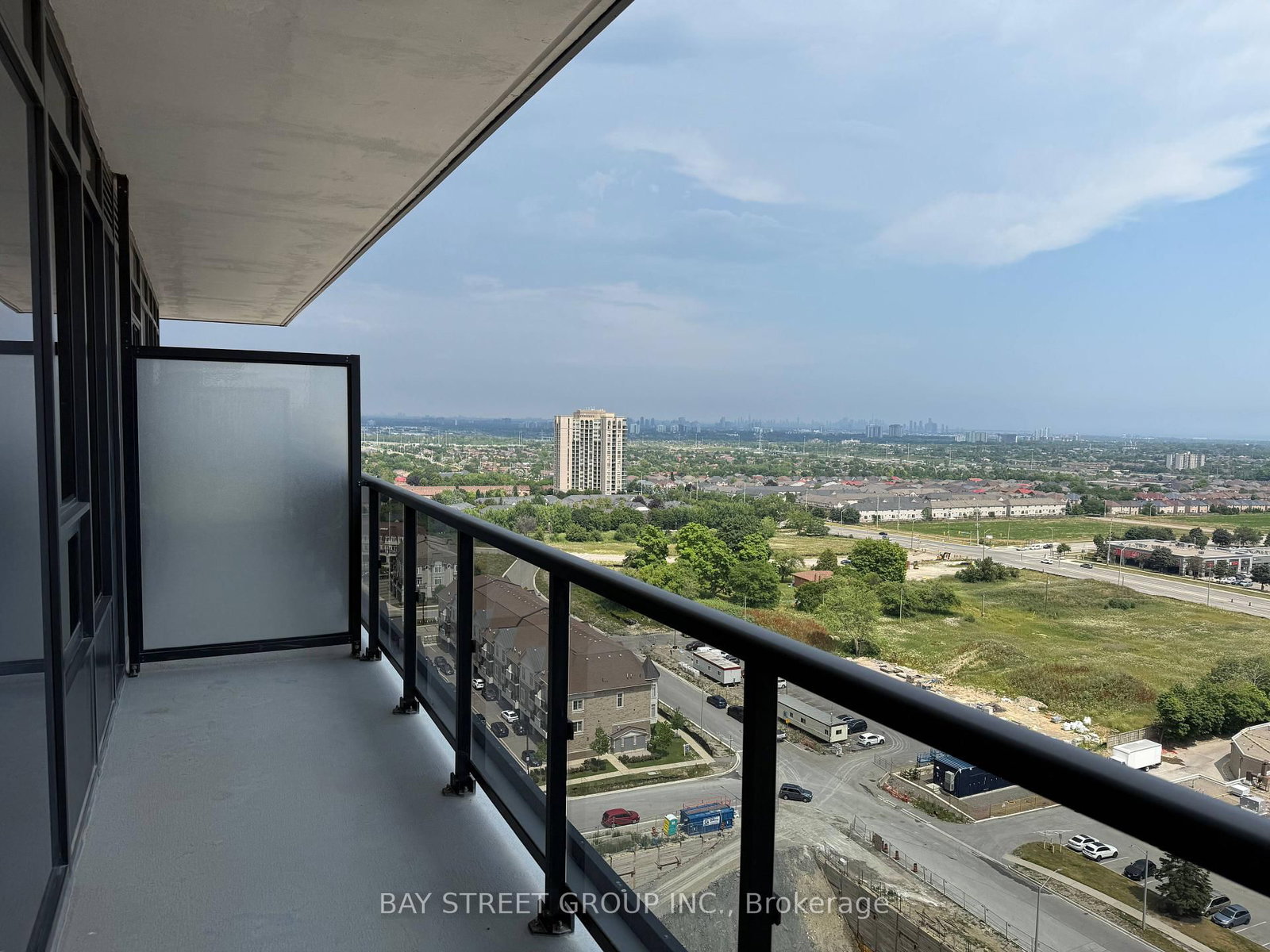 5105 Hurontario Street, Unit 1703 - Photo 17