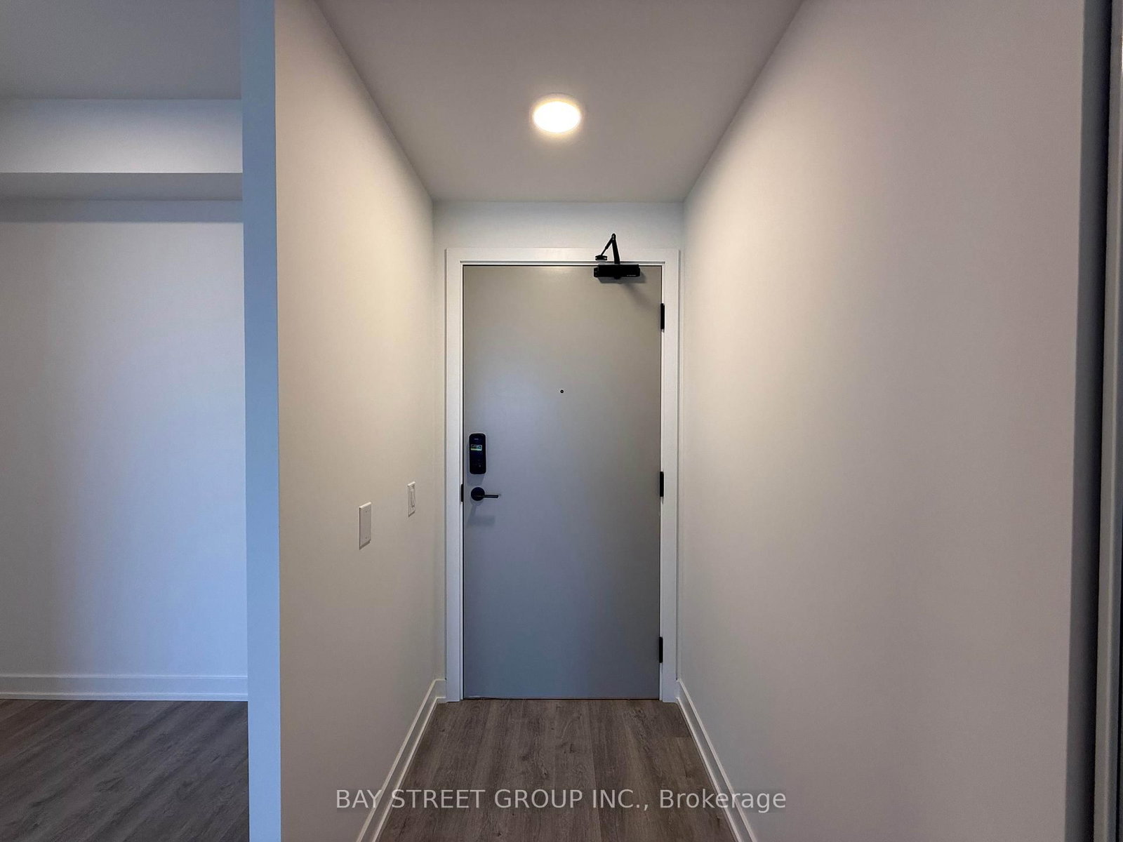 5105 Hurontario Street, Unit 1703 - Photo 4