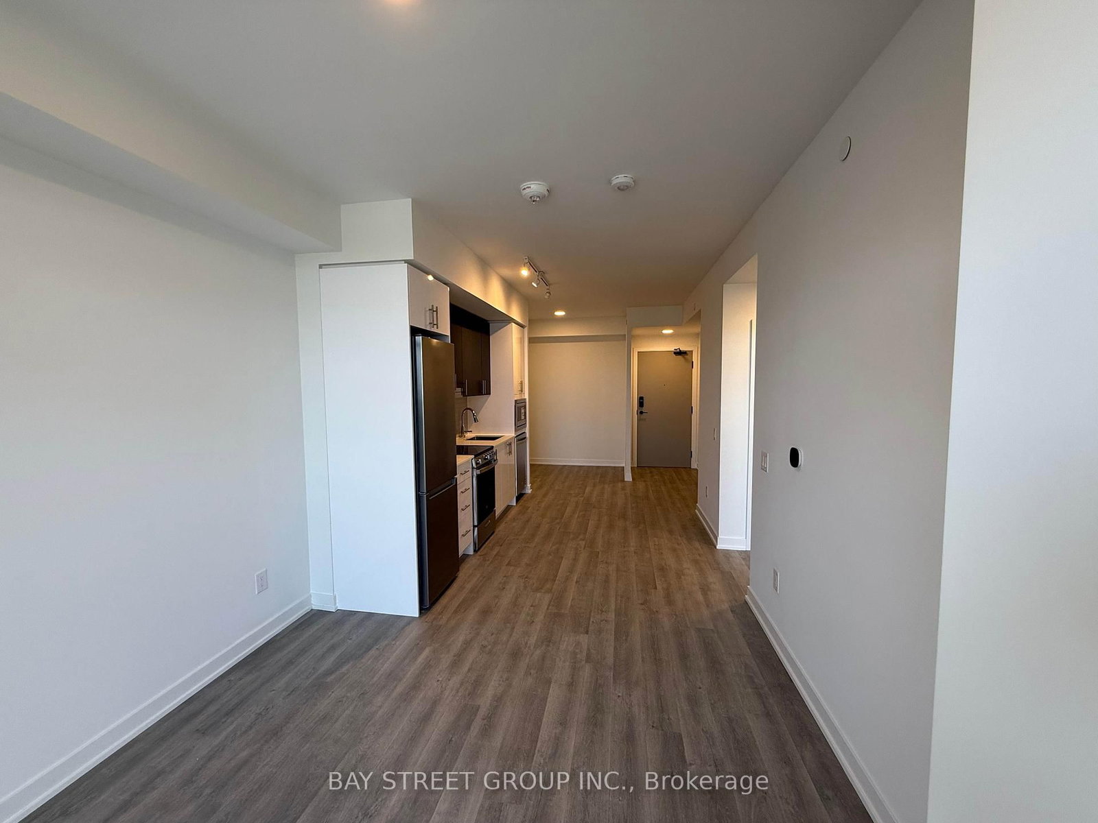 5105 Hurontario Street, Unit 1703 - Photo 7