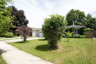 1478 Seaview Dr, Mississauga - Clarkson image-0-1