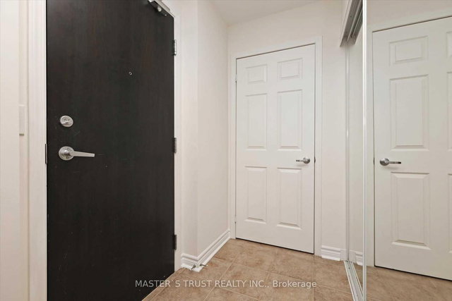 1004 - 388 Prince Of Wales Drive