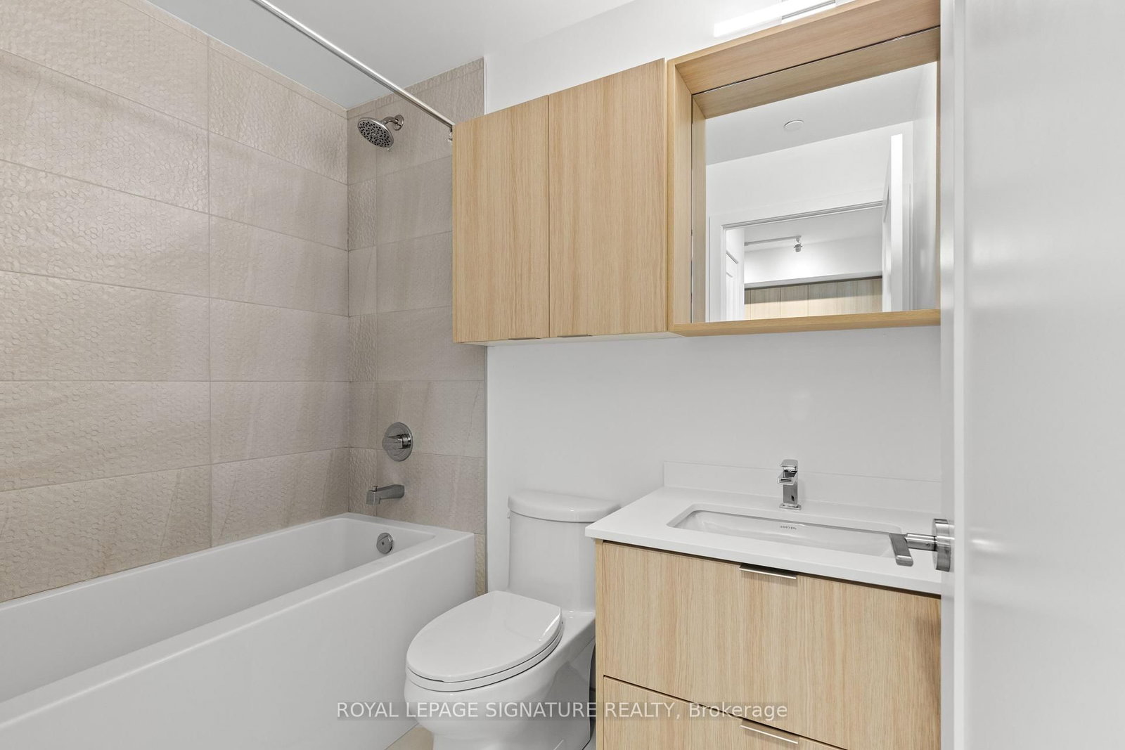 5105 Hurontario Street, Unit 803 - Photo 10