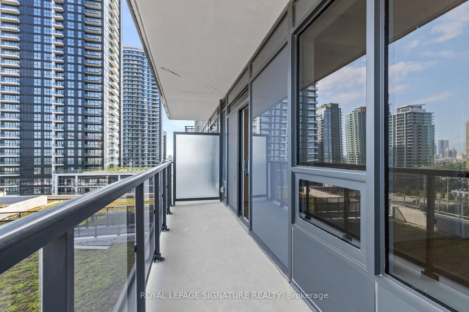 5105 Hurontario Street, Unit 803 - Photo 12