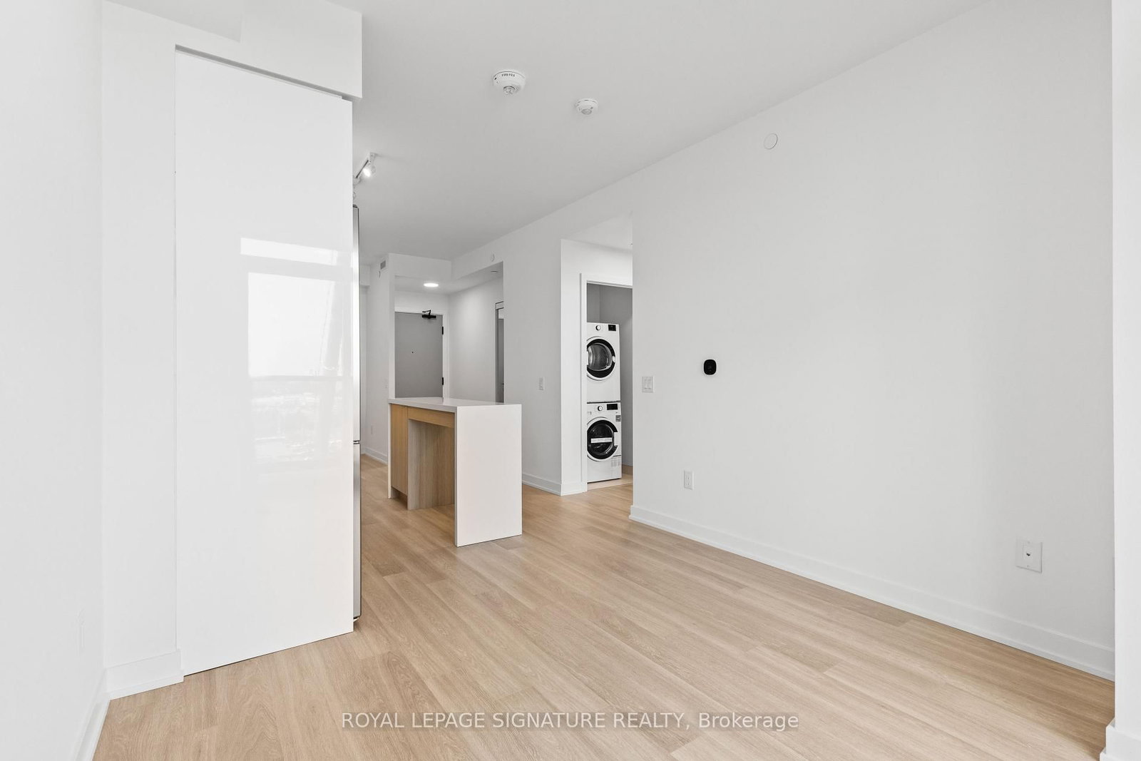 5105 Hurontario Street, Unit 803 - Photo 8