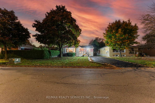 3 Coniston Avenue
