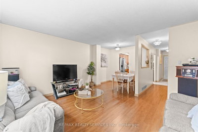 Townhouse sold at 21-475 Bramalea Road, Brampton, Ontario, L6T 2X2 - Southgate - MLS: W12281879