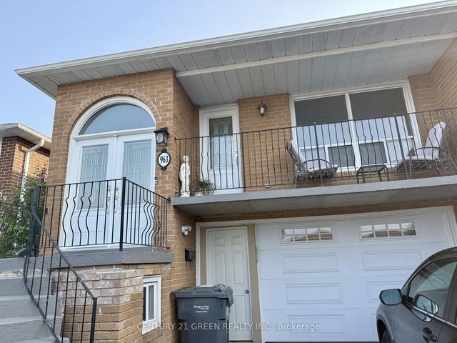 Upper - 963 Lovingston Crescent