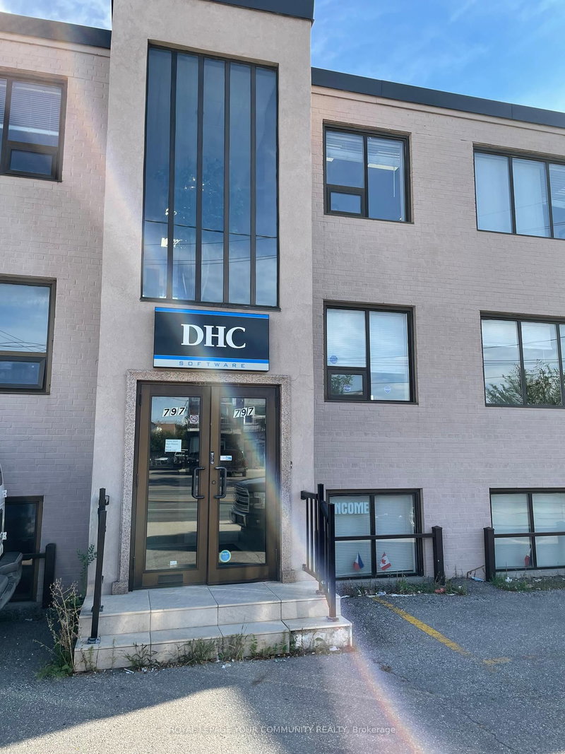 102 - 797 Wilson Ave, Toronto, M3K 1E4 | Image 2