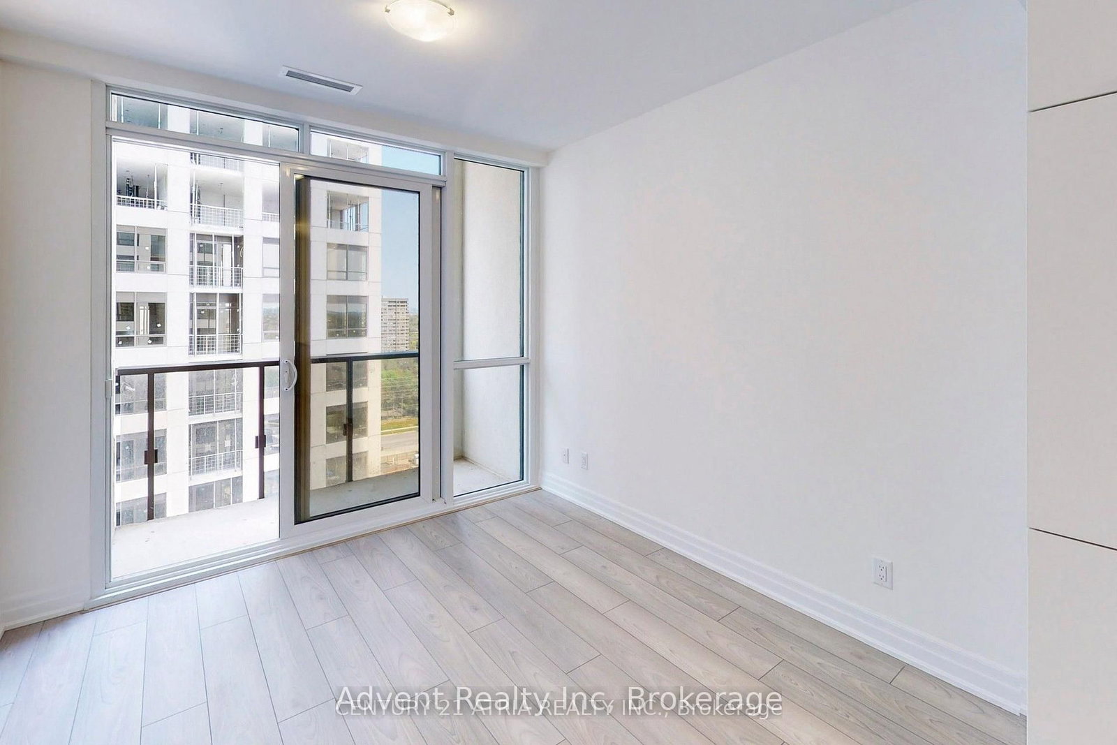 36 Elm Drive W, Unit 1103 - Photo 11