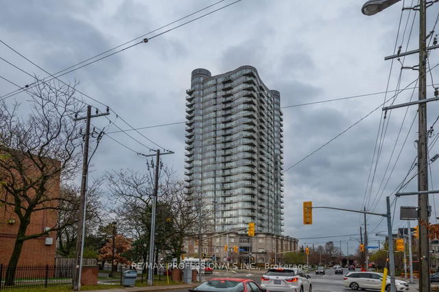 512 - 15 Windermere Avenue