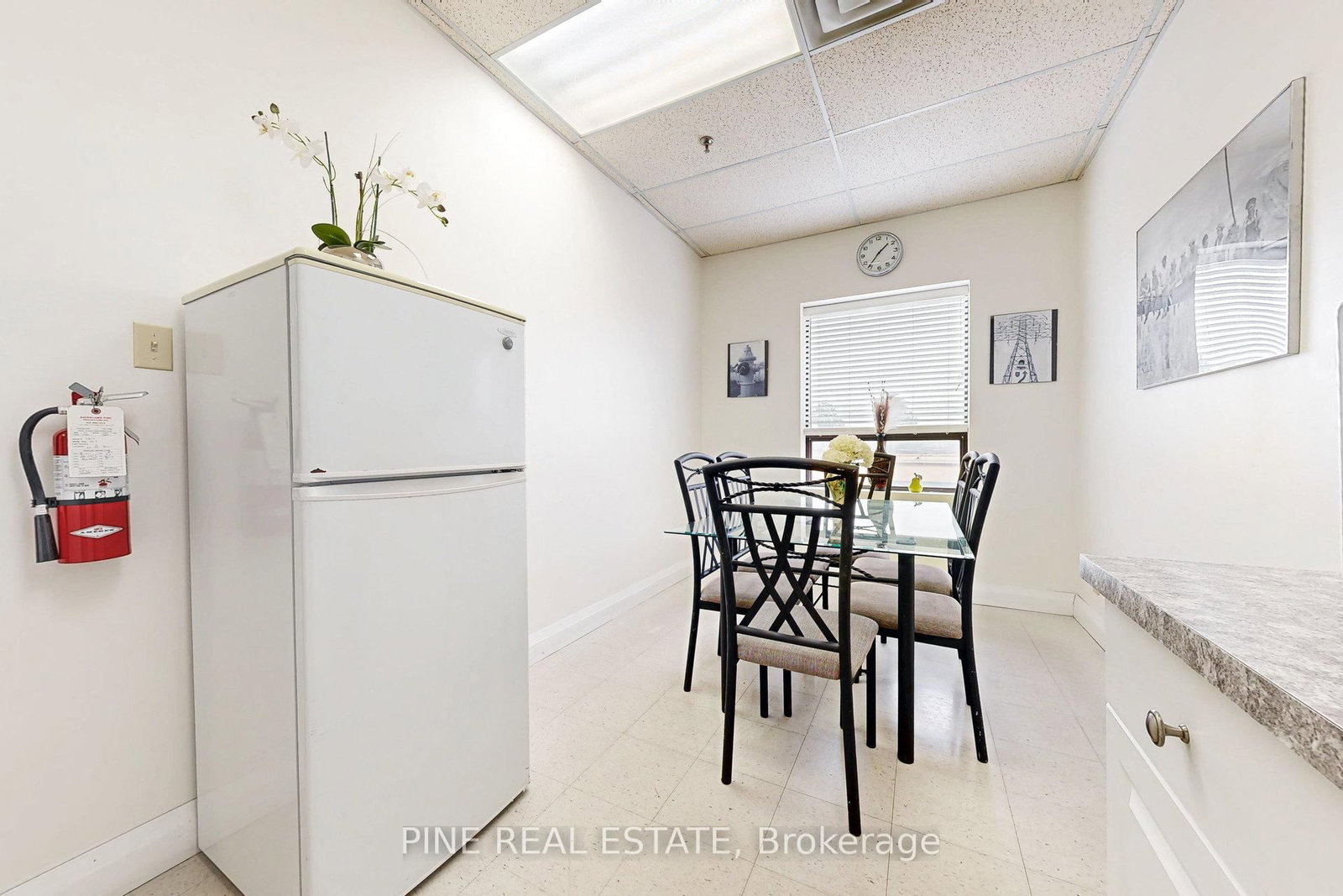 61 Advance Road, Unit 9 - Photo 31