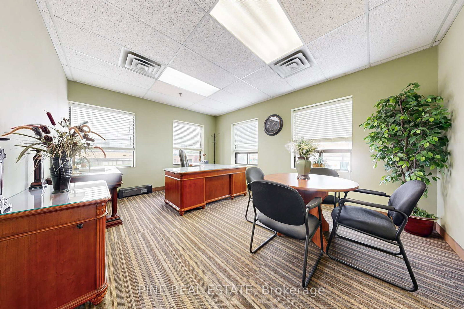 61 Advance Road, Unit 9 - Photo 5