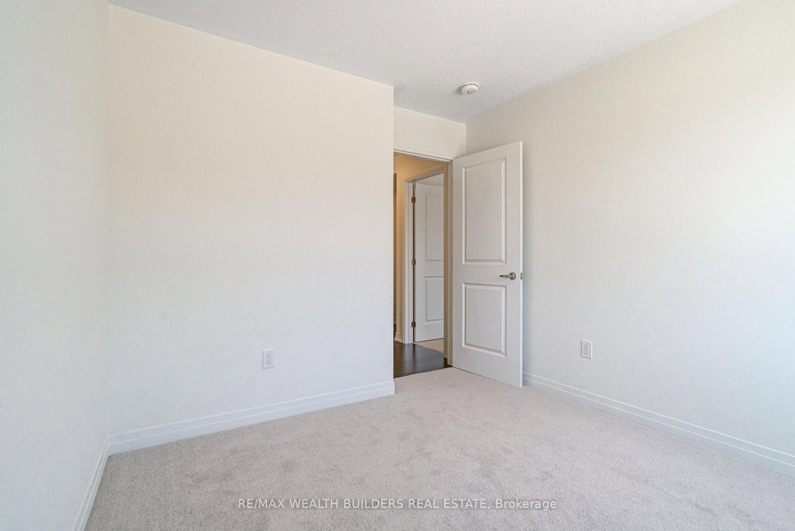 100 Coolhurst Avenue - Photo 21