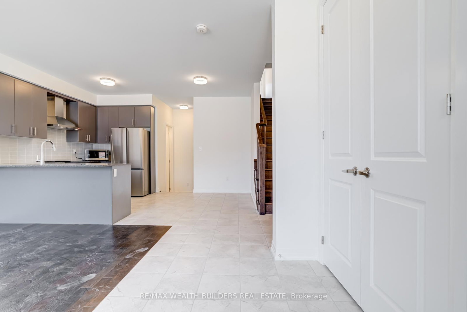 100 Coolhurst Avenue - Photo 4