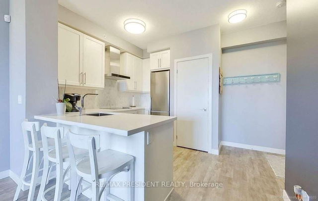 807 - 2093 Fairview Street