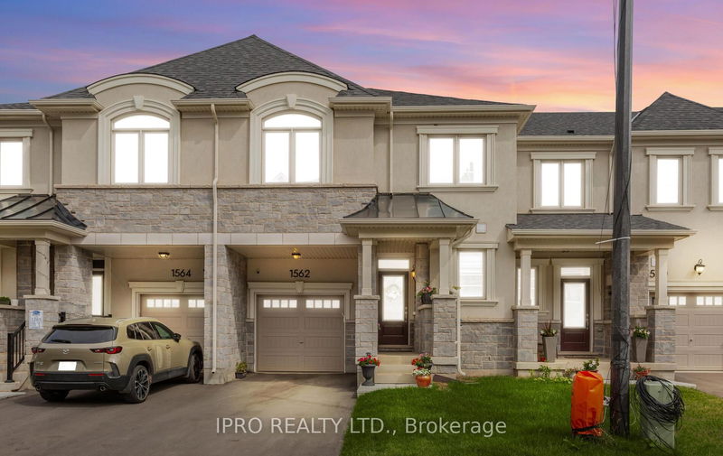 1562 Denison Pl, Milton - Bowes image-0-0