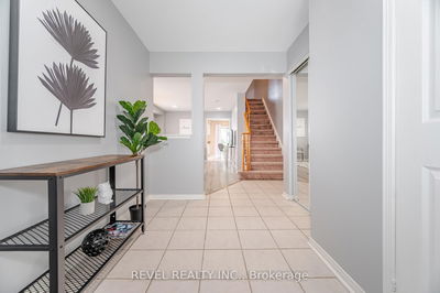 228 HAMPSHIRE Way, Milton - Dempsey image-0-3