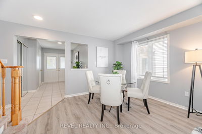 228 HAMPSHIRE Way, Milton - Dempsey image-0-4