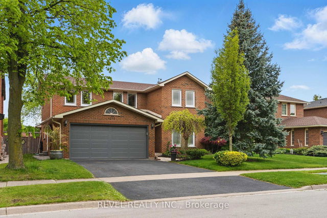 1076 Roxborough Drive