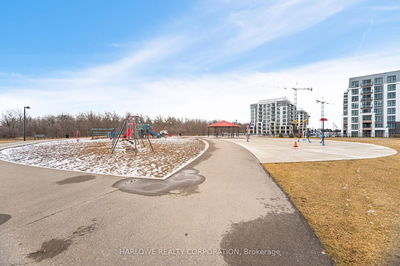 Unit 501 — 770 Whitlock Ave, Milton - Cobban image-0-4